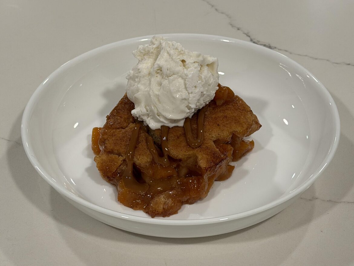 [homemade] Peach Cobbler