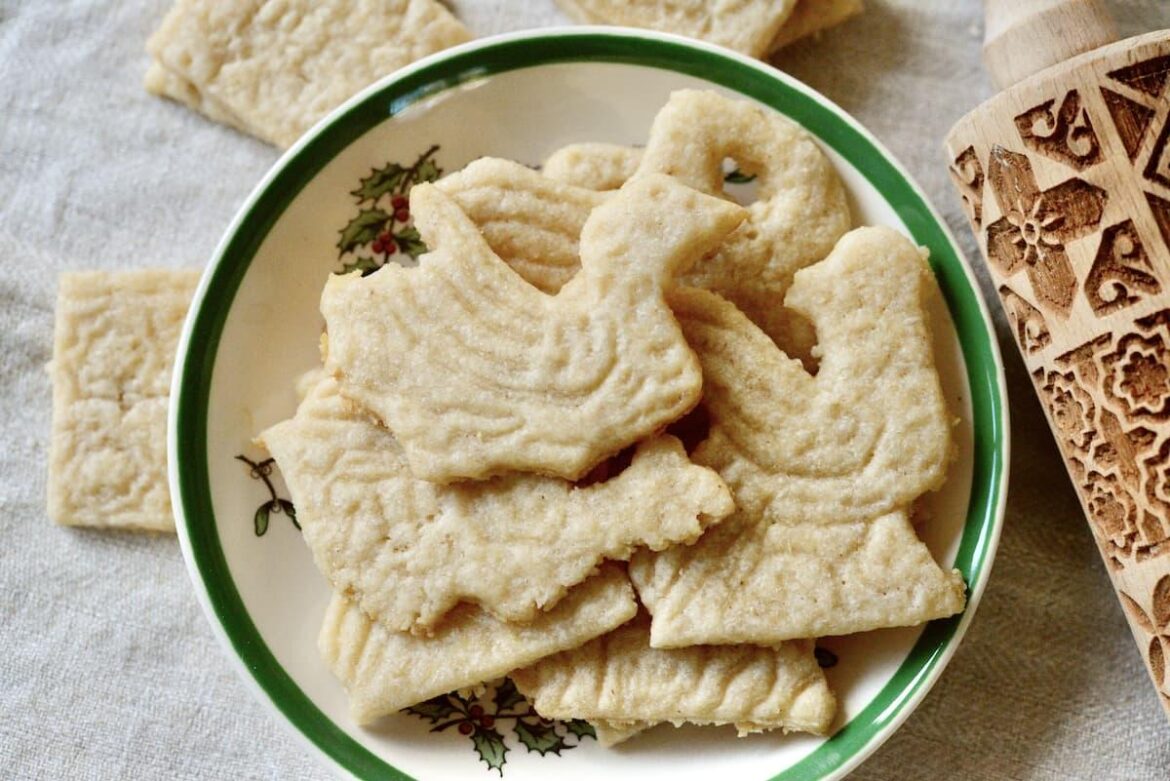 German Spice Cookies (Spekulatius)