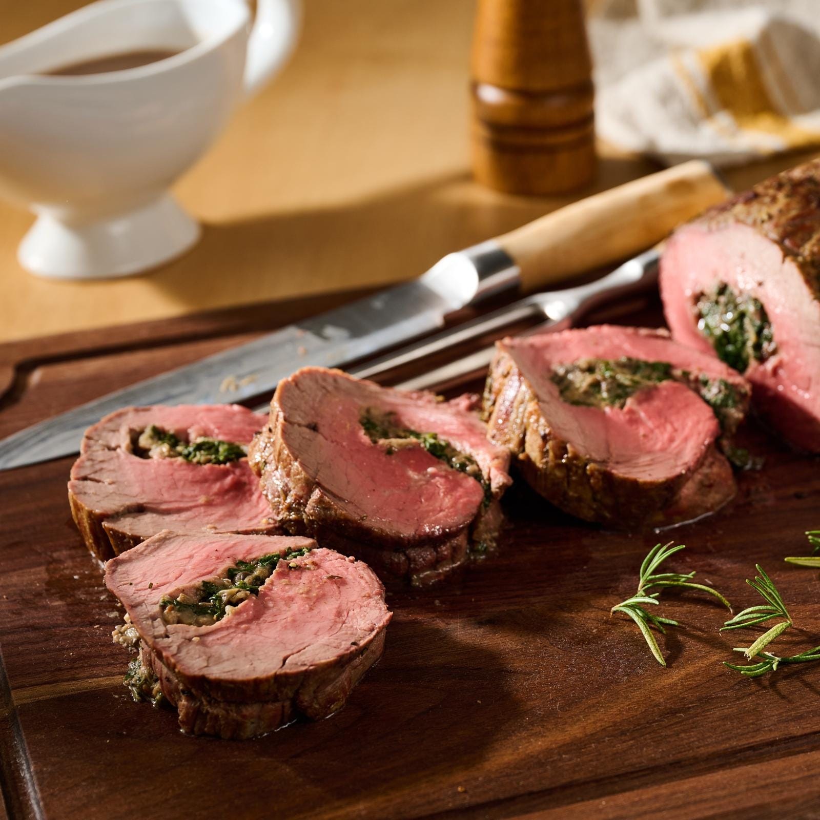 christmas dinners stuffed beef tenderloin