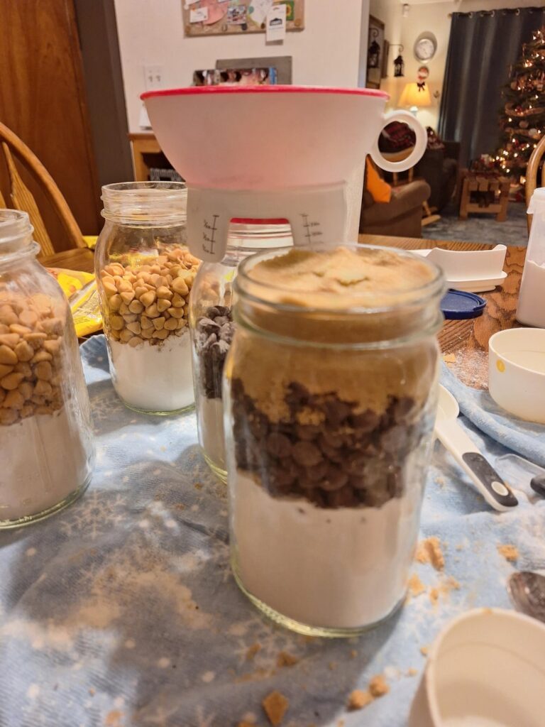 cookies in a jar, good use for jars you don't trust in a canner, and old lids.
