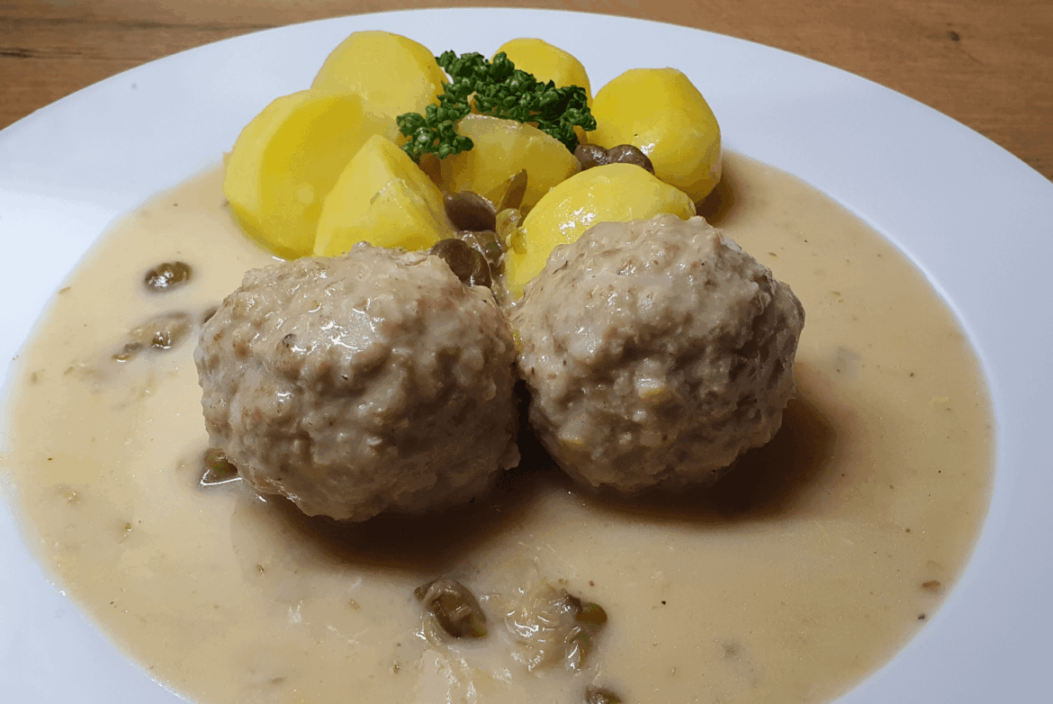 German dish called Königsberger Klopse