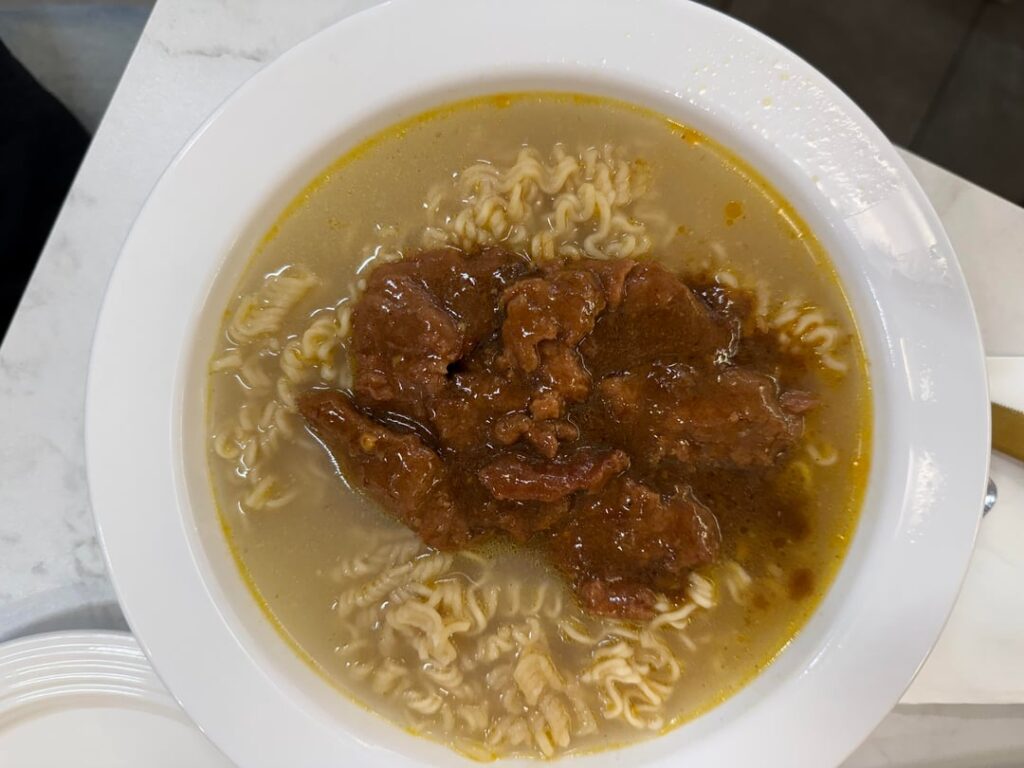 High Five Hong Kong Cafe