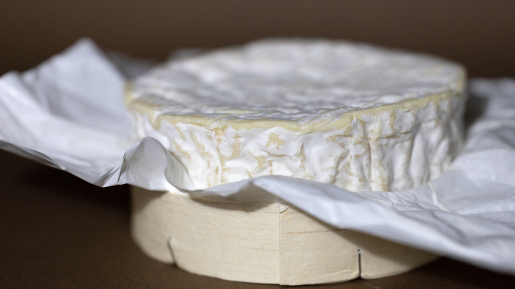 Luxembourg pulls cheese as France’s Listeria outbreak widens Luxembourg pulls cheese as France's Listeria outbreak widens