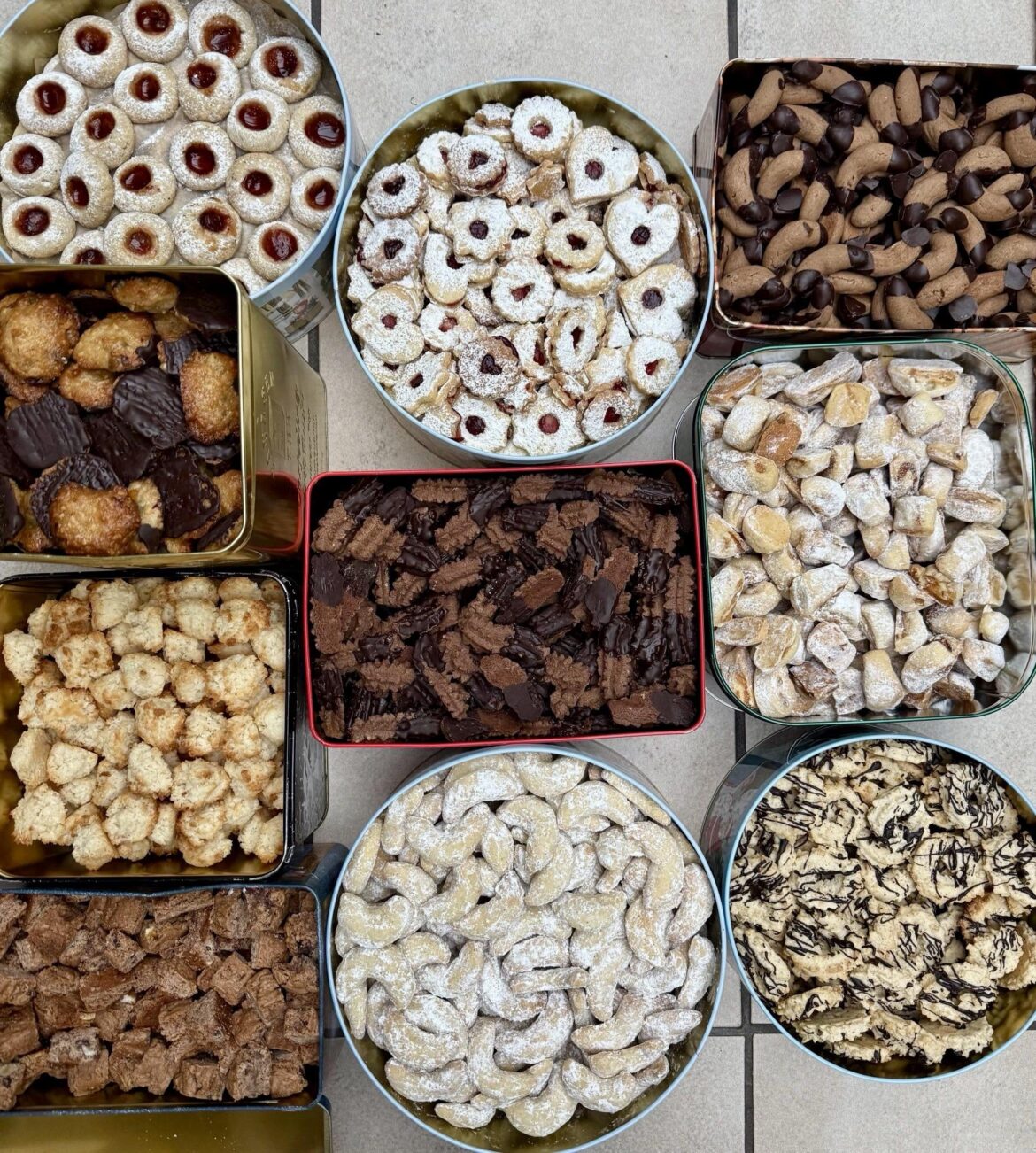 My mum‘s a real one for baking these German Christmas cookies