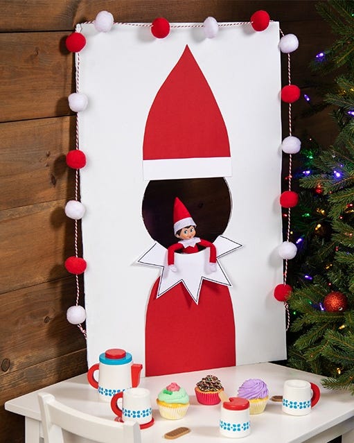 elf on the shelf photo station