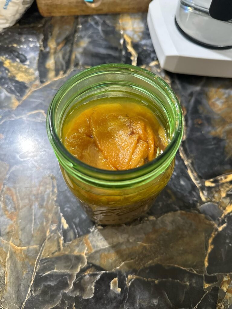 Siphoned peach tops look dry- are they safe?