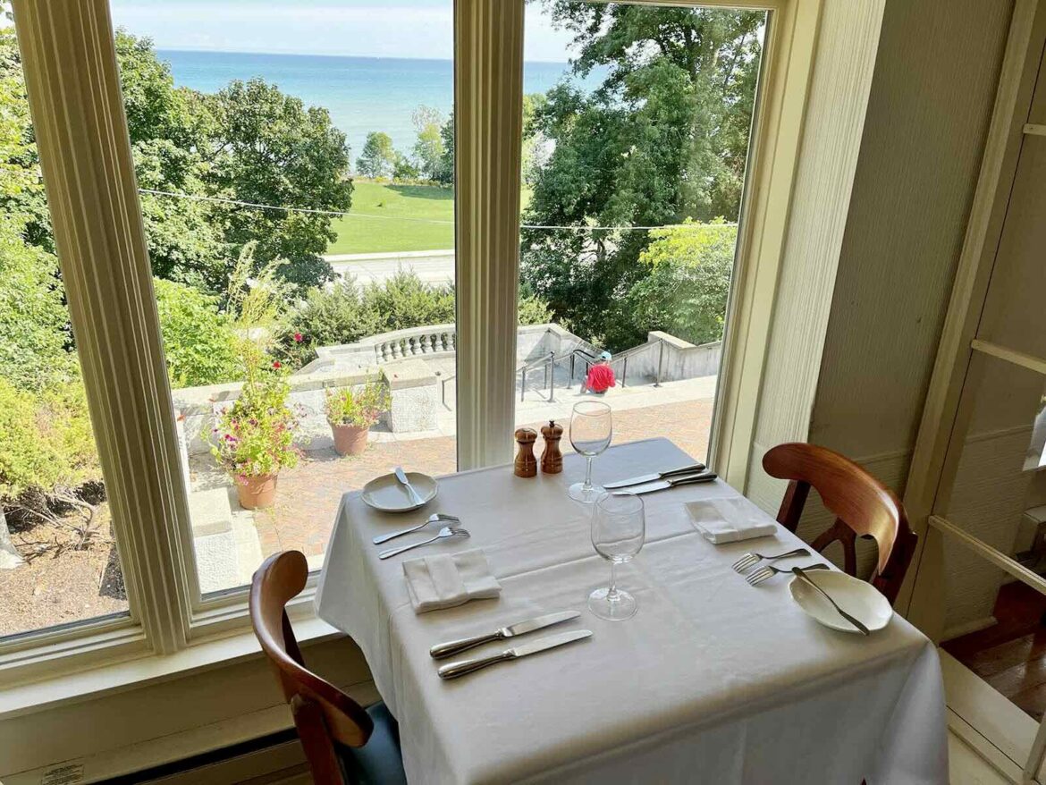 Bartolotta's Lake Park Bistro marks 30 years of French cuisine & hospitality