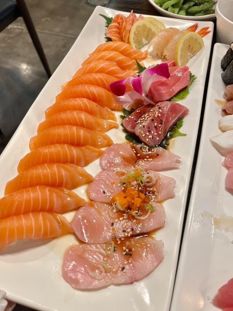 [I ate] Sushi and Sashimi for dinner