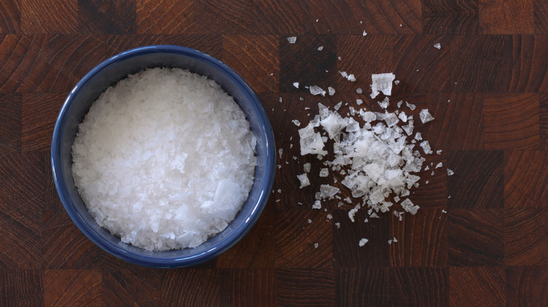 Flakey sea salt in ceramic bowl