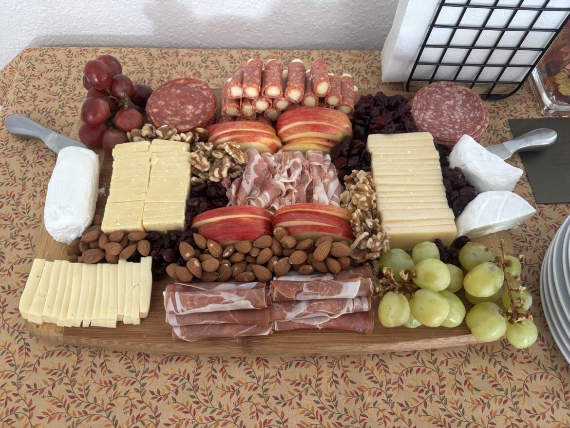 Board I made for the family on Thanksgiving (8 people)