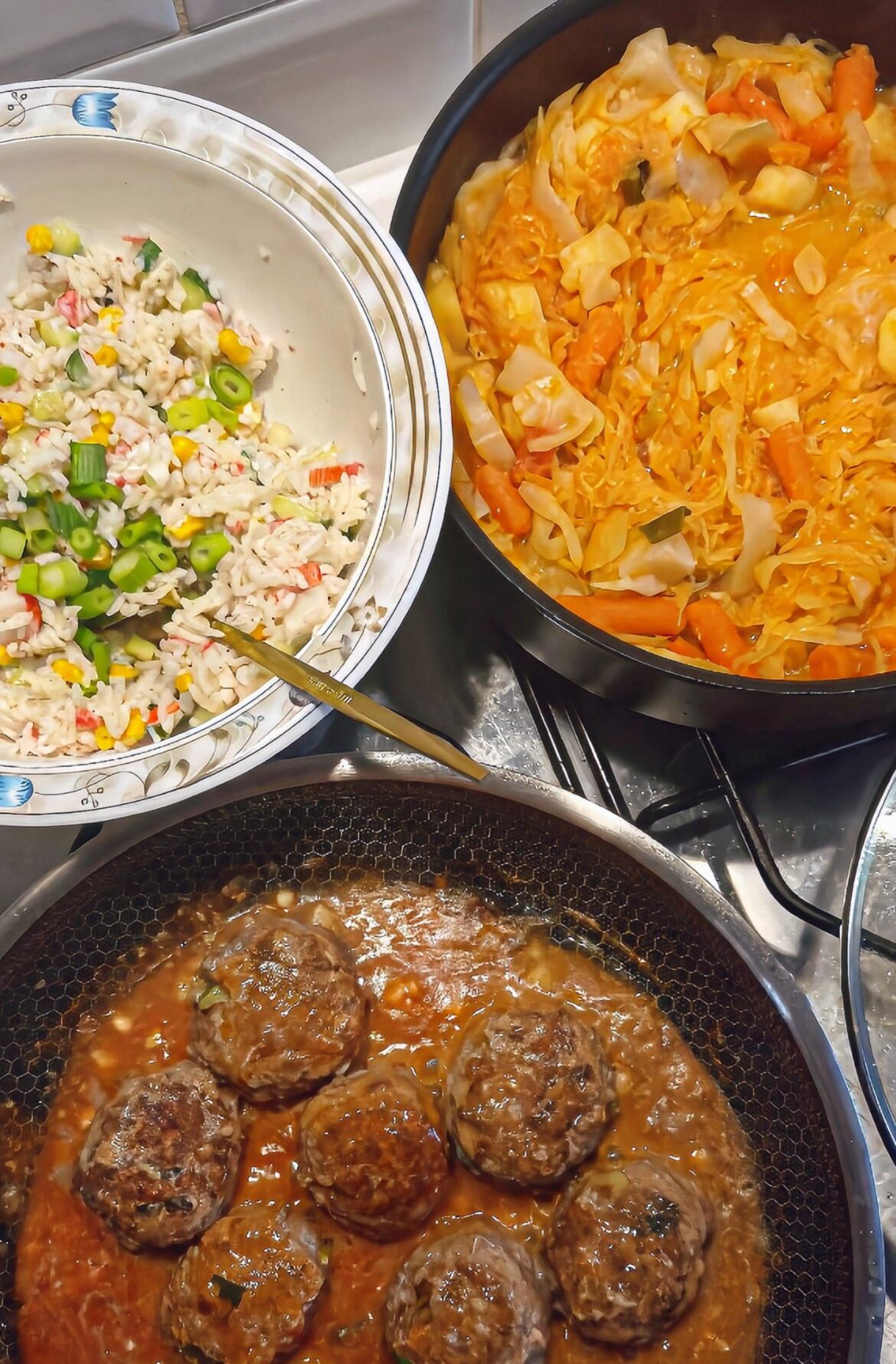 Ok so tonight I made beef meatballs in creamy sauce, imitation crab salad (slavic roots) and sautéed cabbage, potatoes and carrots with a whole jar of sauerkraut.  🤌🏼😘
