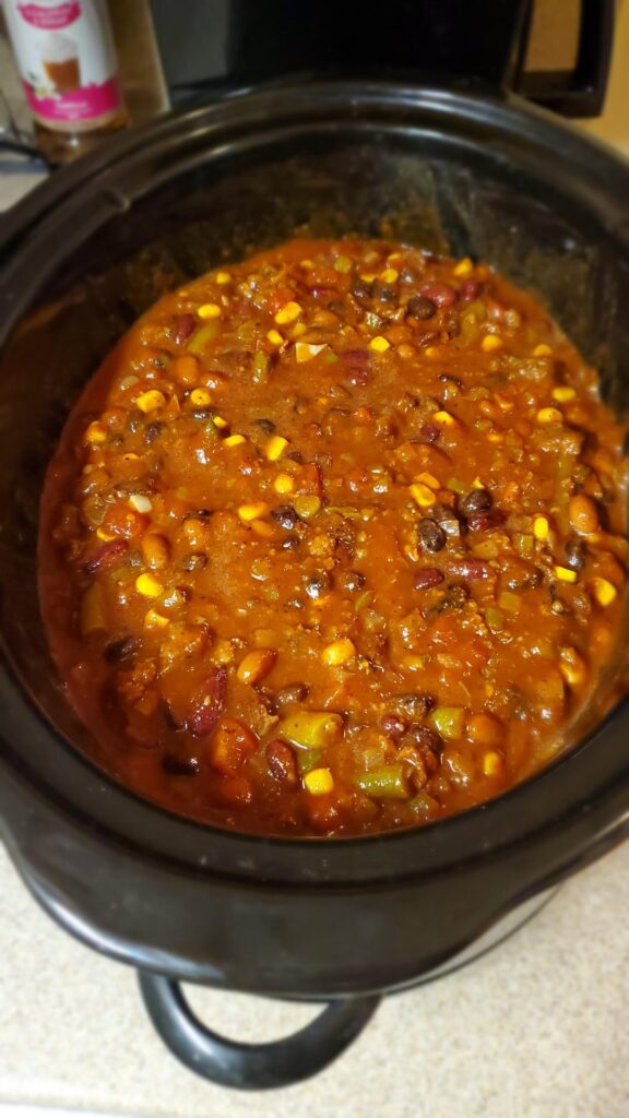 Bacon Cheddar Chili Turkey Dogs 🥓 🧀 🌶️ 🦃 🌭