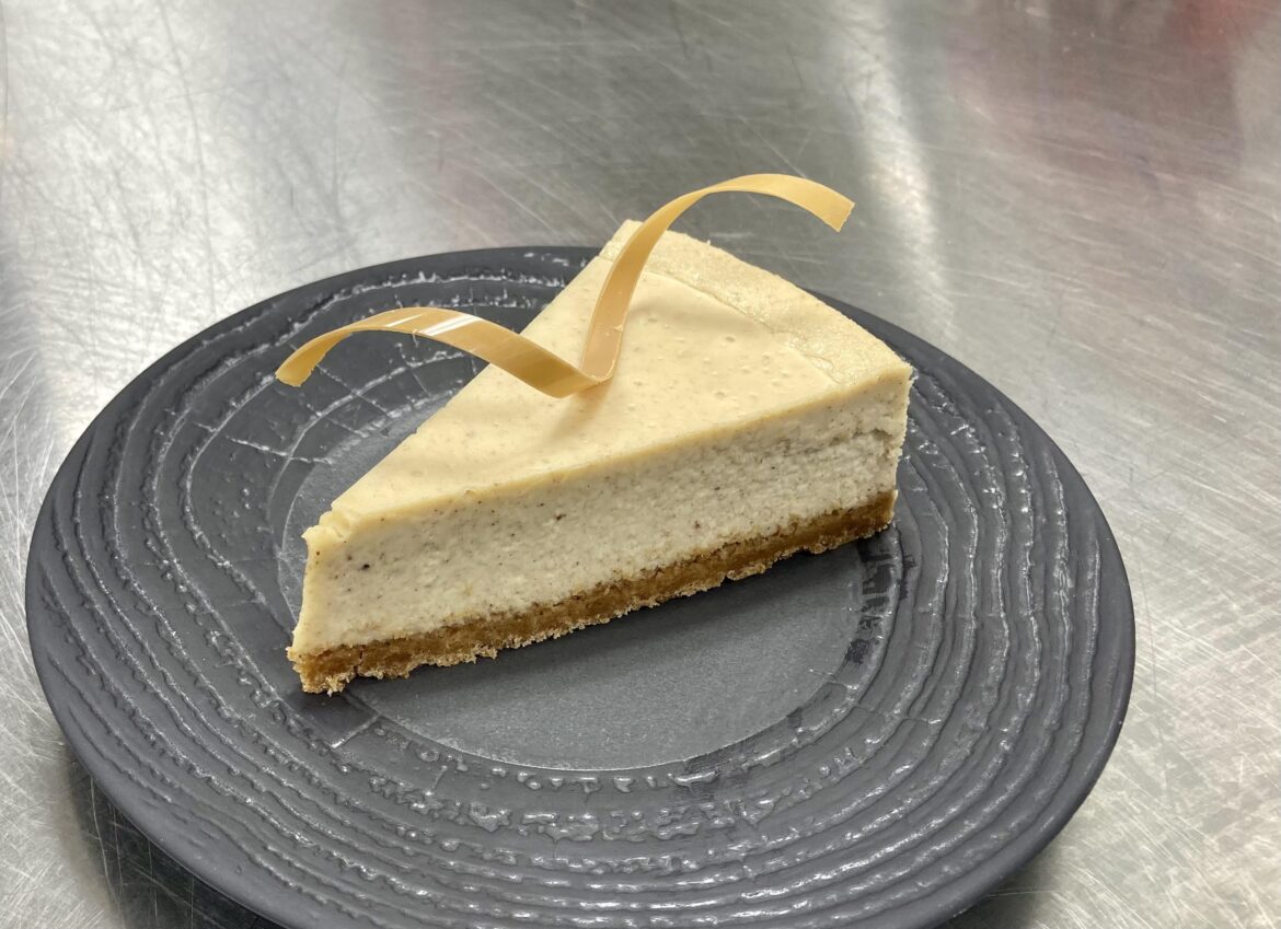Coquito cheesecake