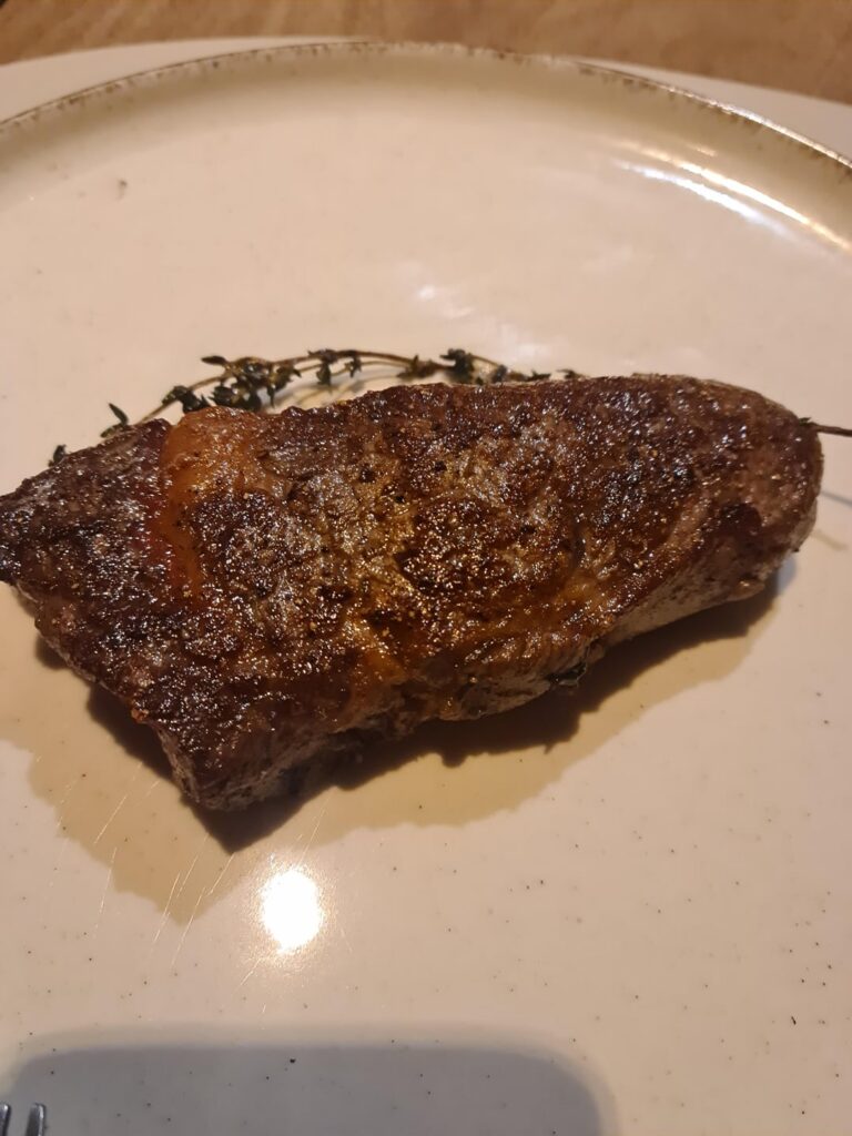 Smallfoot looks blue