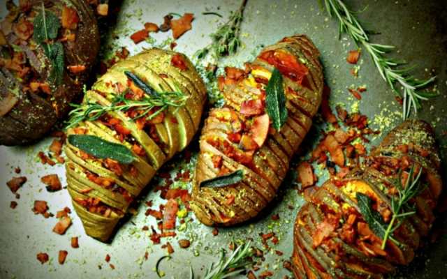 Holiday Hasselback Sweet Potatoes 
