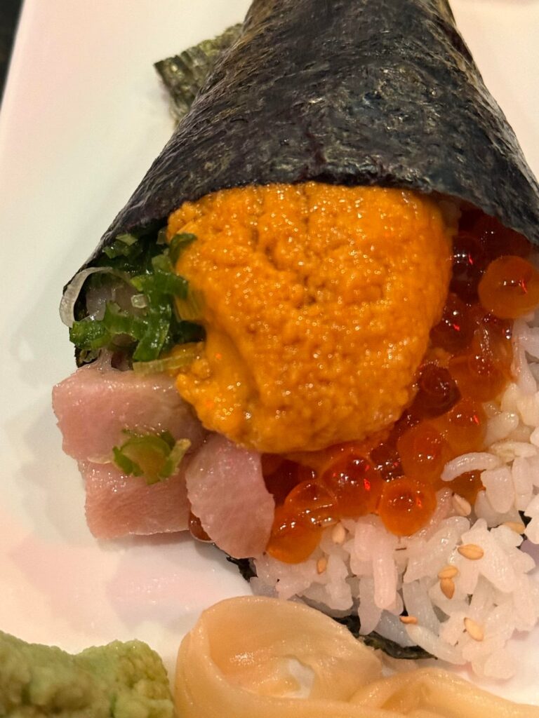 Toro, Uni & Ikura Handroll