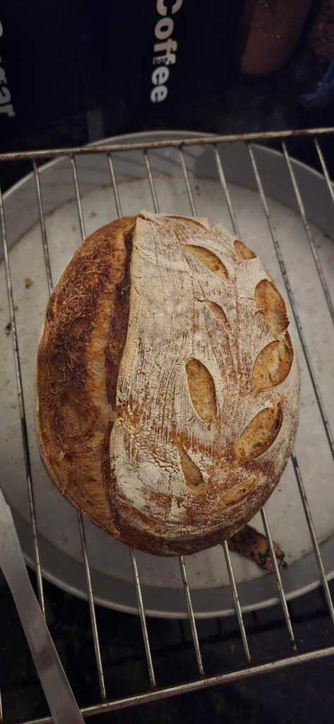 I've made my best looking loaf so far, yay!!