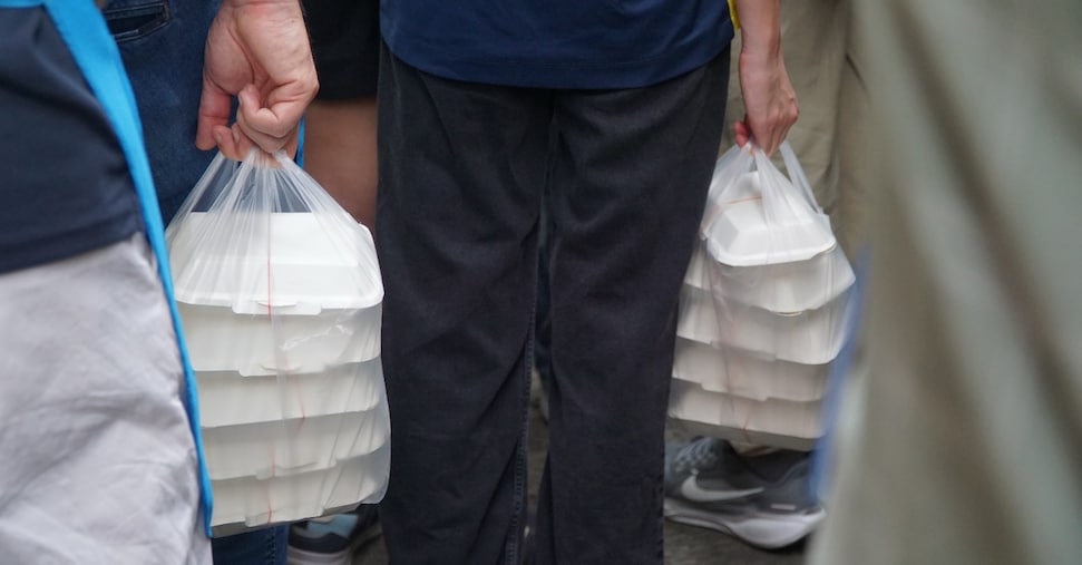 Food poverty: one in ten families in Italy sacrifices diet quality vai alla homepage de Il Sole 24 Ore