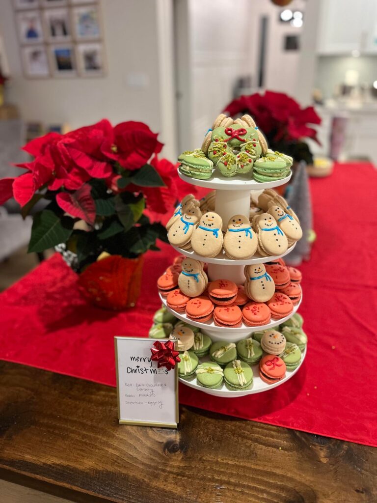 Christmas Macarons ❄️ Christmas Macarons ❄️