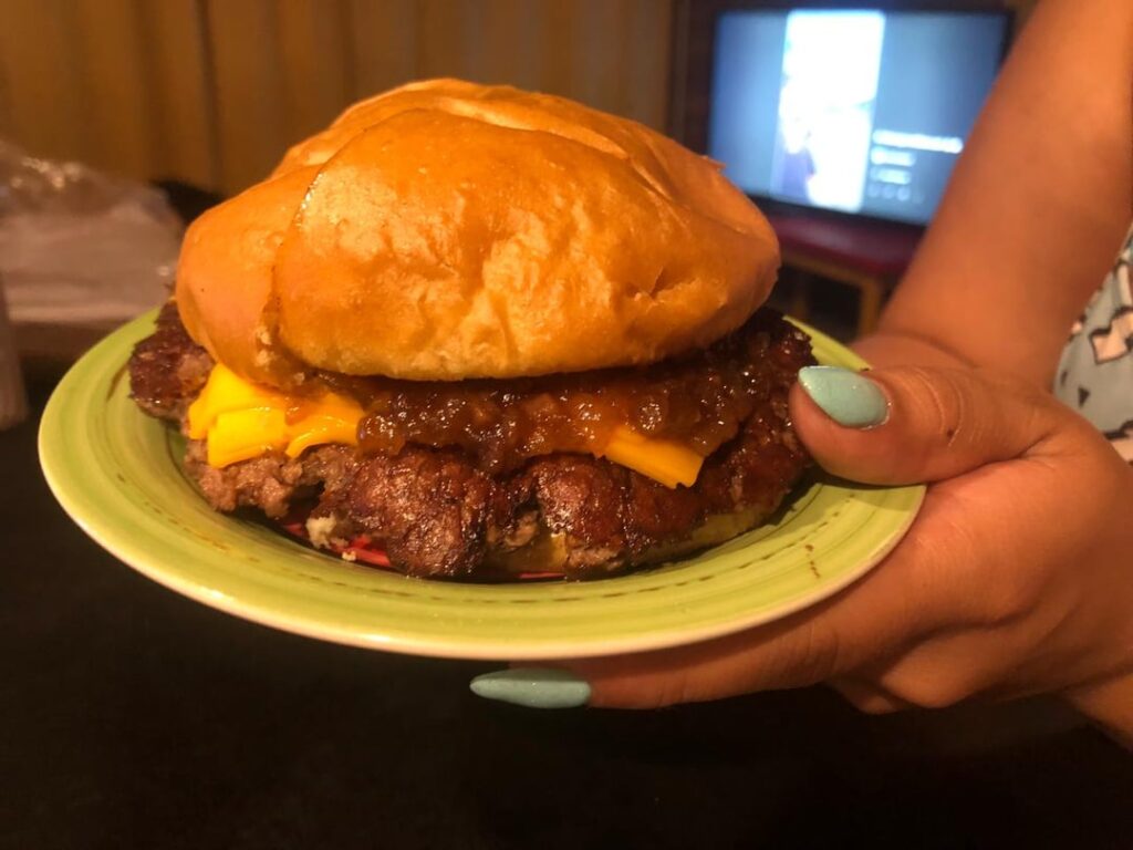 Cheeseburger with bacon jam. I cooked it last night at home.