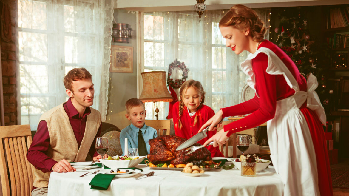 What Holiday Dinners Looked Like Through The Decades