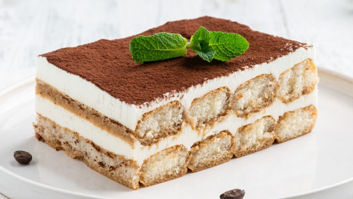 Ina Garten's Simple But Essential Tip To Prevent Soggy Tiramisu