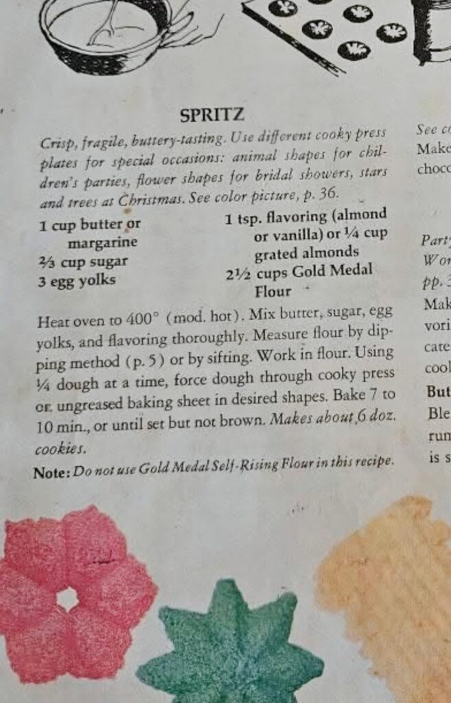 I made Christmas Spritz today with a recipe from from my old Betty Crocker cookbook ❄️