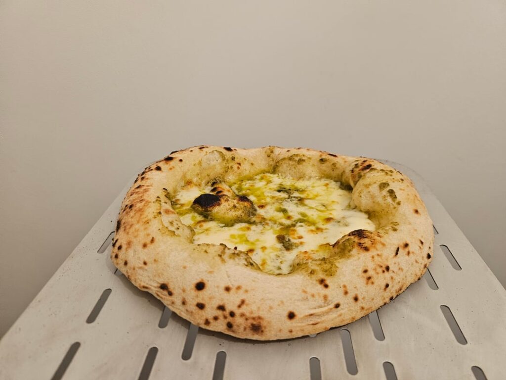 Poolish canotto style, pesto mozarella, happy with the results