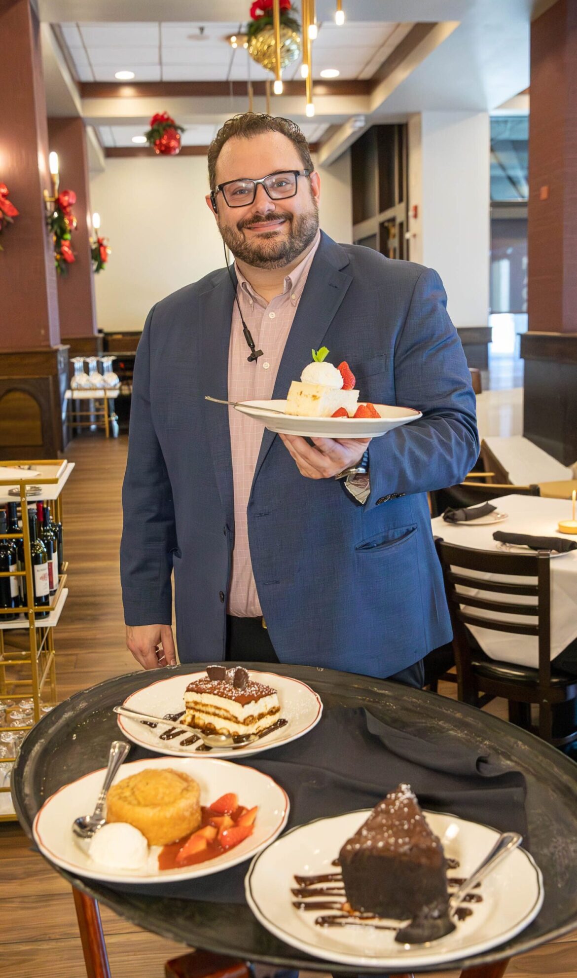 Maggiano’s NorthPark Dallas Makes Holiday Gatherings Easy Maggiano's NorthPark Dallas desserts