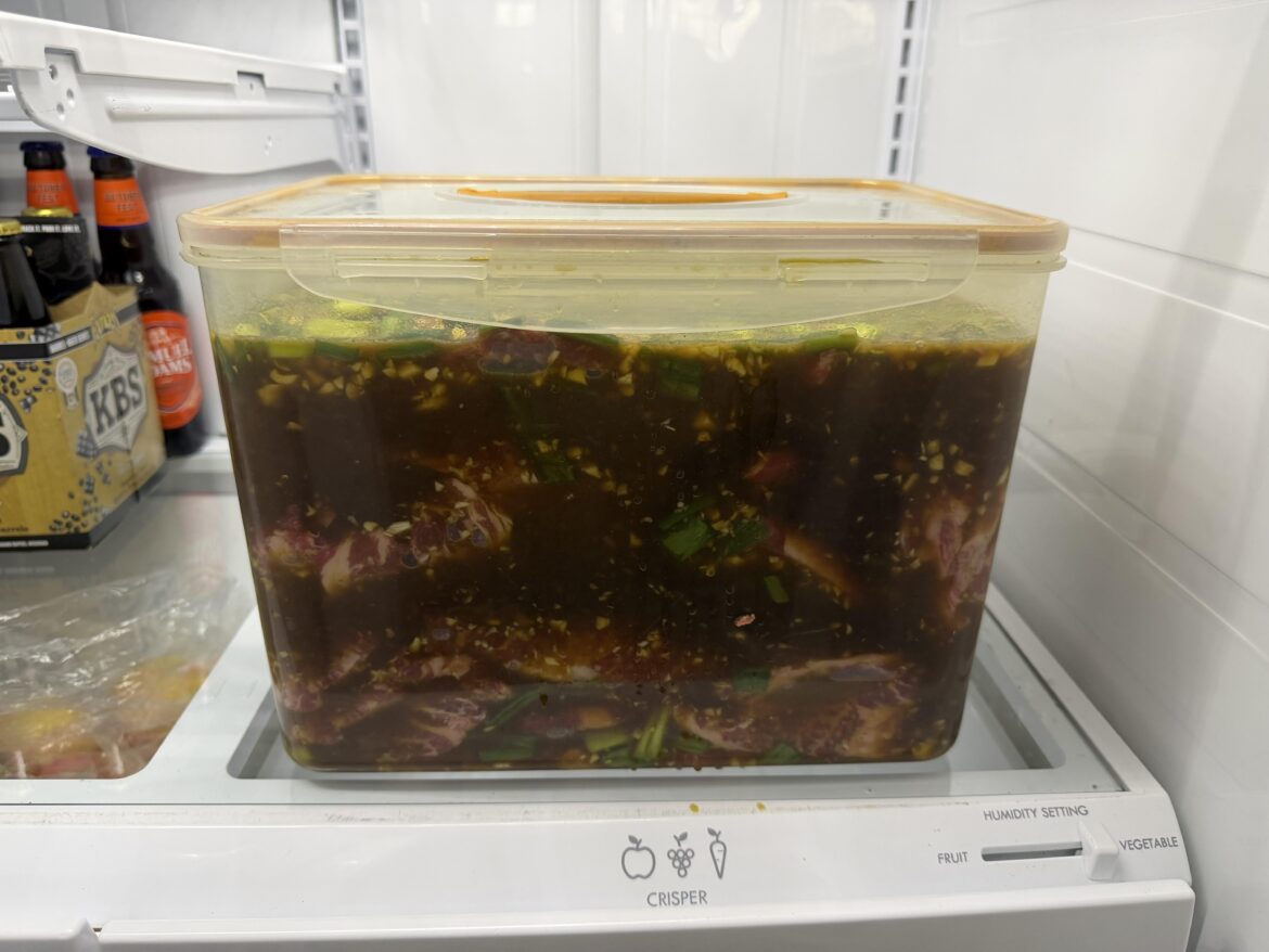 These containers are for Kalbi, not kimchi.