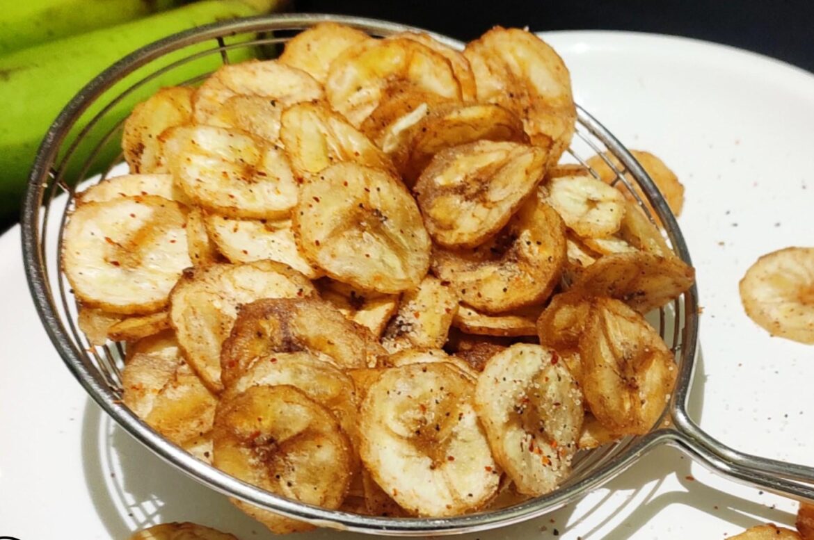 Raw banana chips