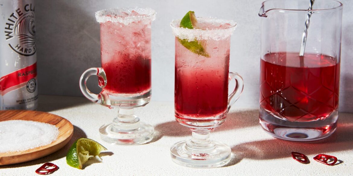 Best Mrs. Claws Cocktail Recipe