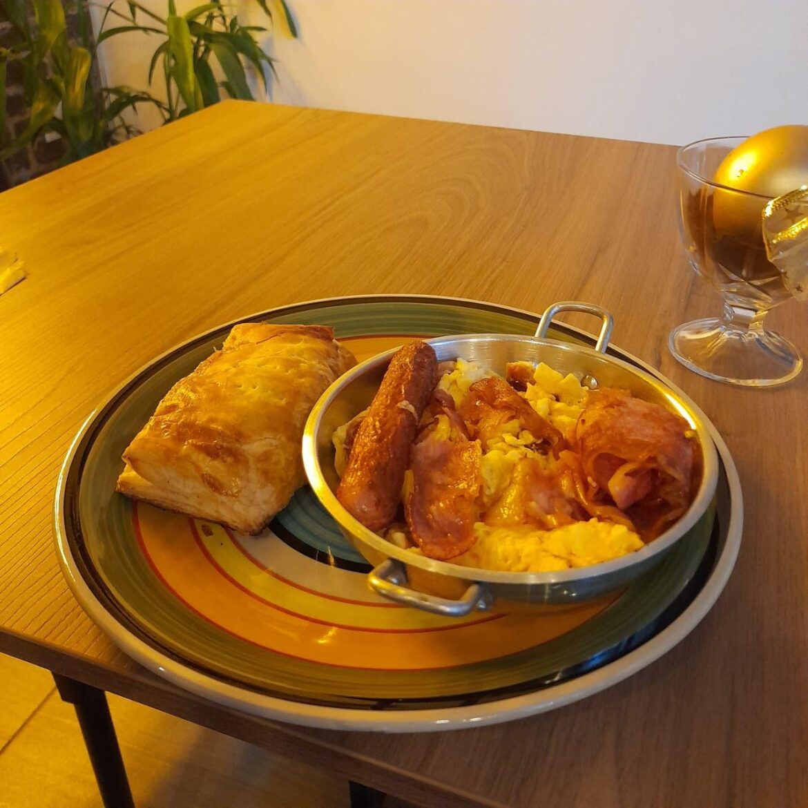 Eggs with bacon, sausage, and puff pastry the best combination