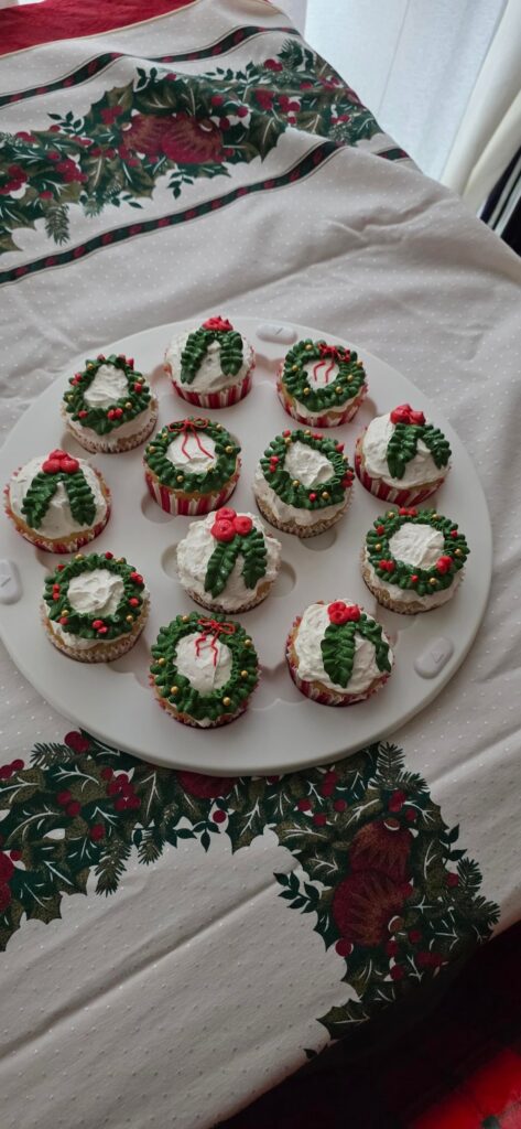 Cupcakes I made for Christmas