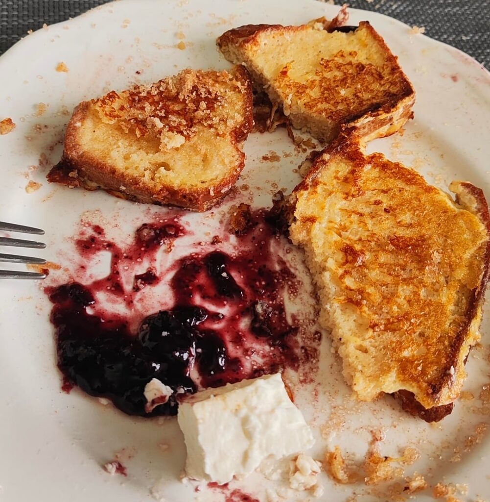 Everything I ate today, following my cravings 1314 calories