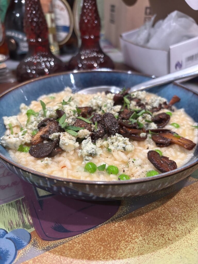 2 daiquiris = Risotto with crispy mushrooms and blue cheese on mine but not my husbands