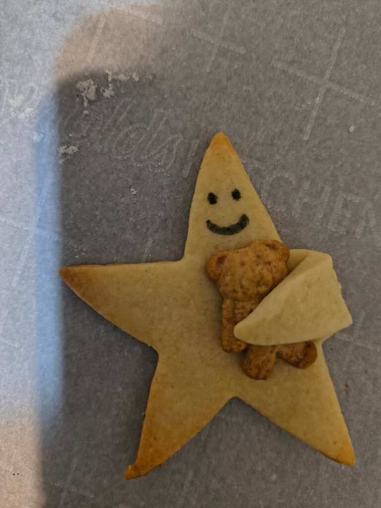 This sub inspired me to make the cutest cookies!