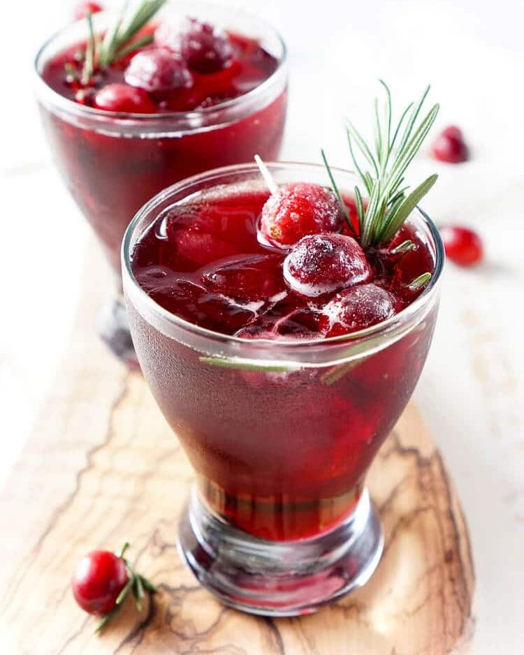 cranberry cooler non alcoholic christmas drinks