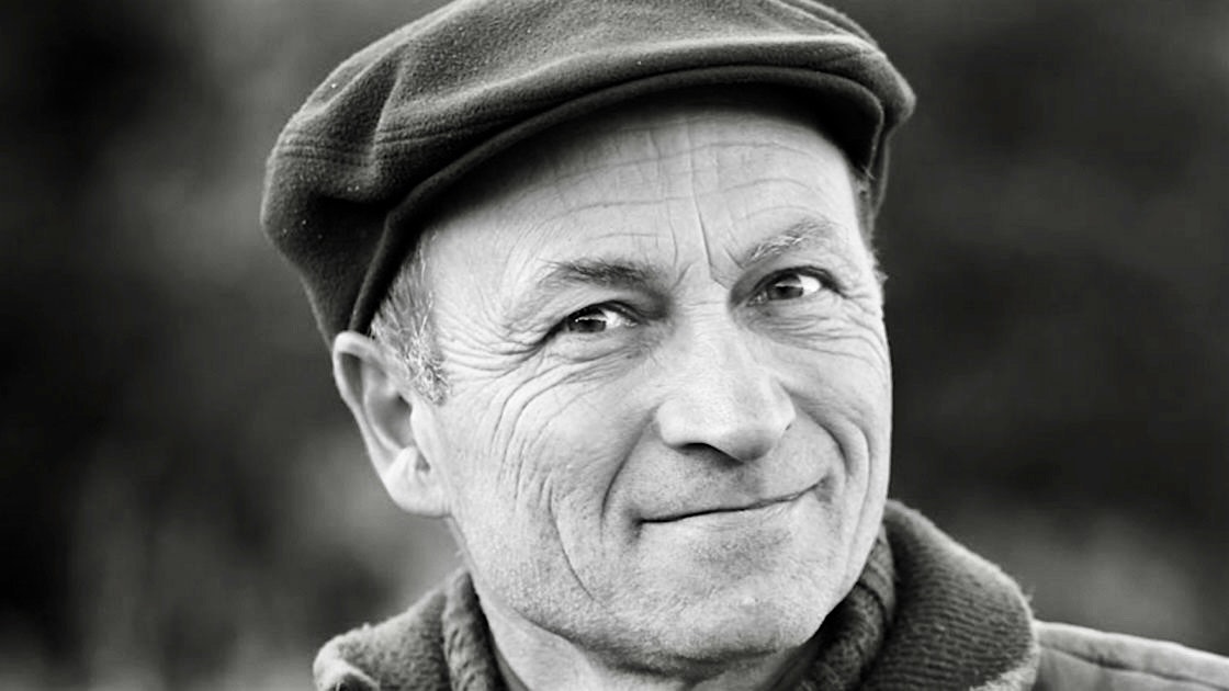  Emmanuel Reynaud did not seek publicity or fame, preferring to spend his years cultivating his vines.