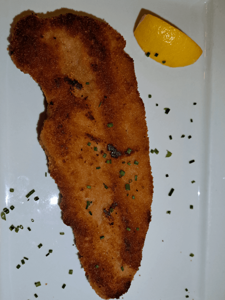 how many calories for viennese cutlet and fries?