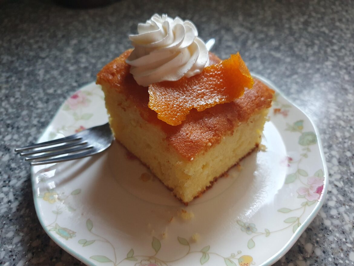 Revani (Semolina Cake)