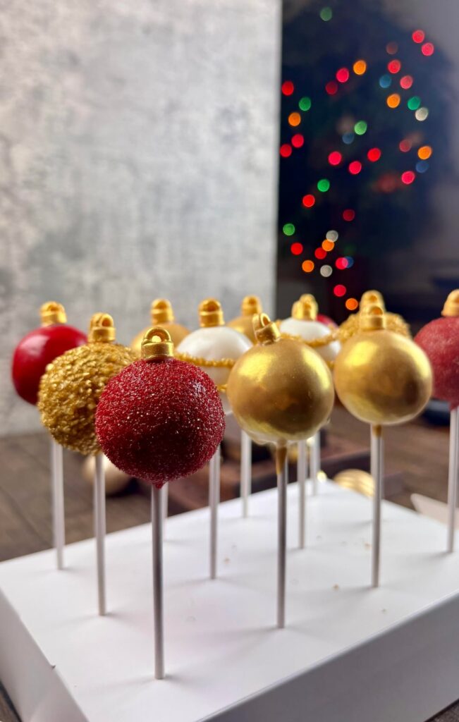 Christmas Ornament Cake Pops