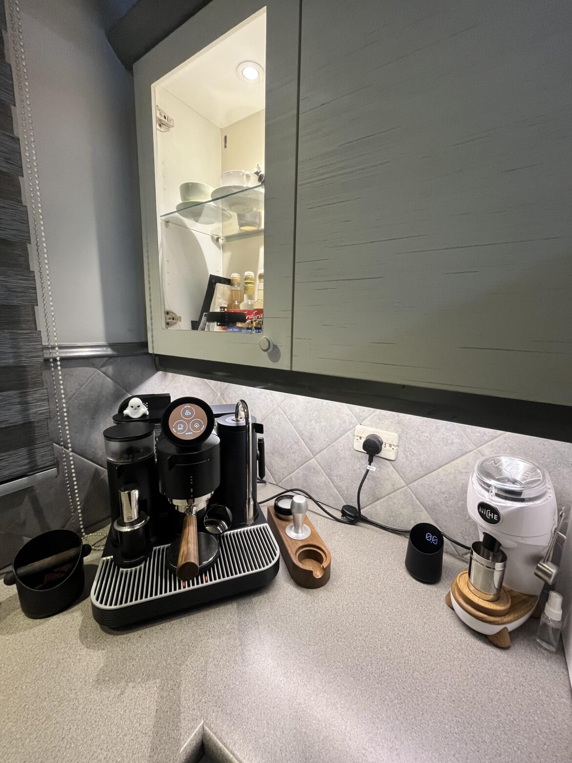 Coffee corner complete!