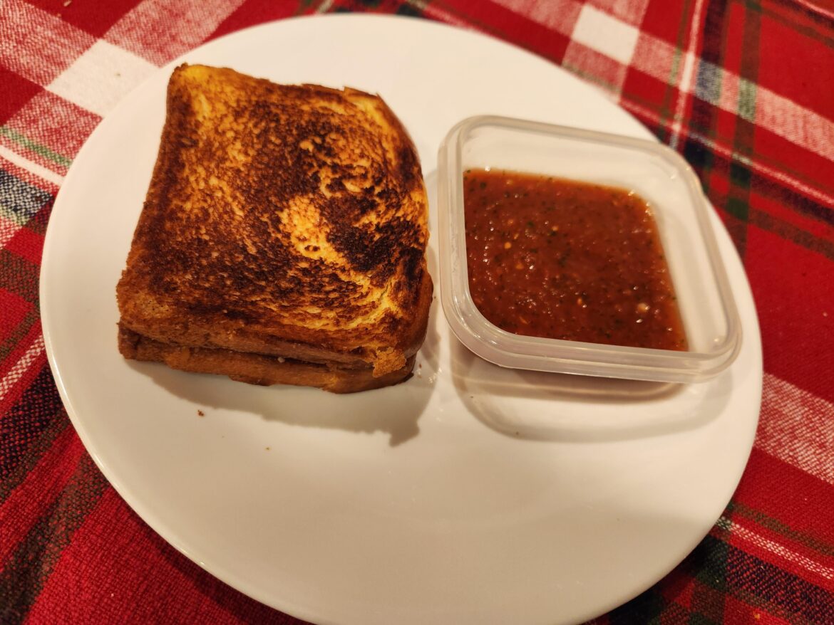 Do yall do it with salsa here or should I leave?