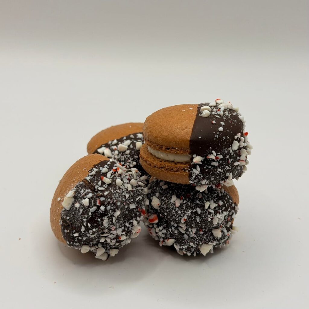 Made some holiday Mac’s and