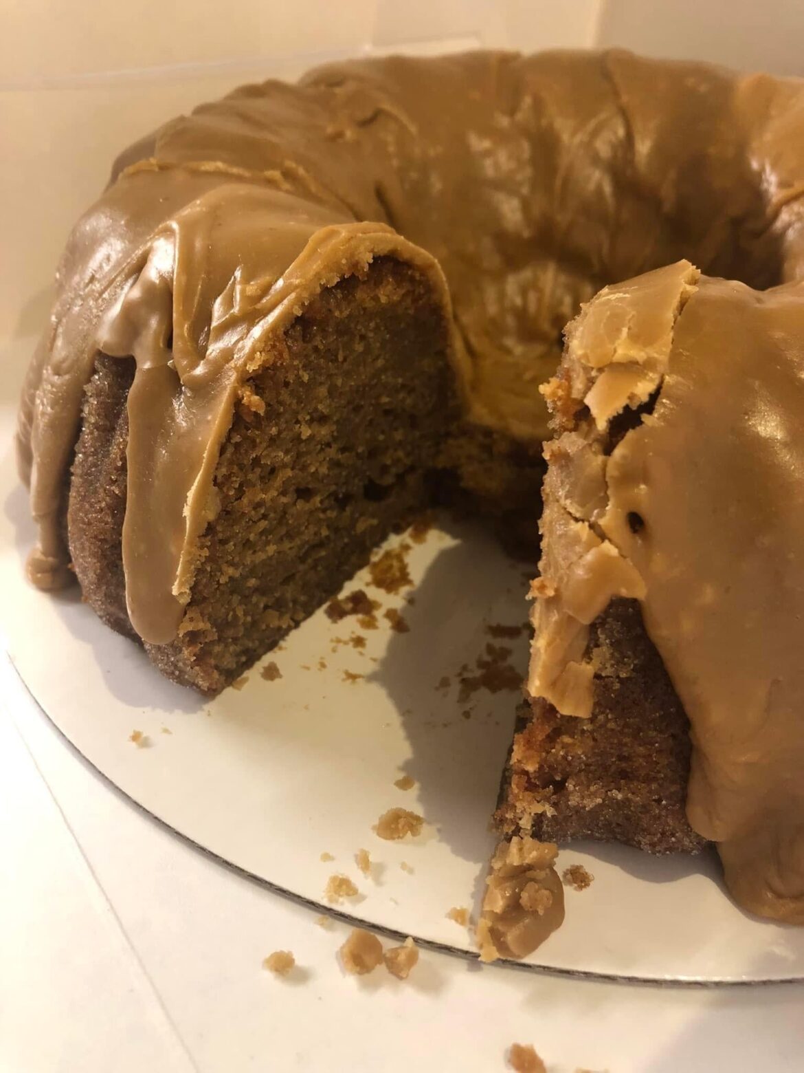 Doctored Cake Mix Gingerbread Pound Cake – Bundt Edition 🎄