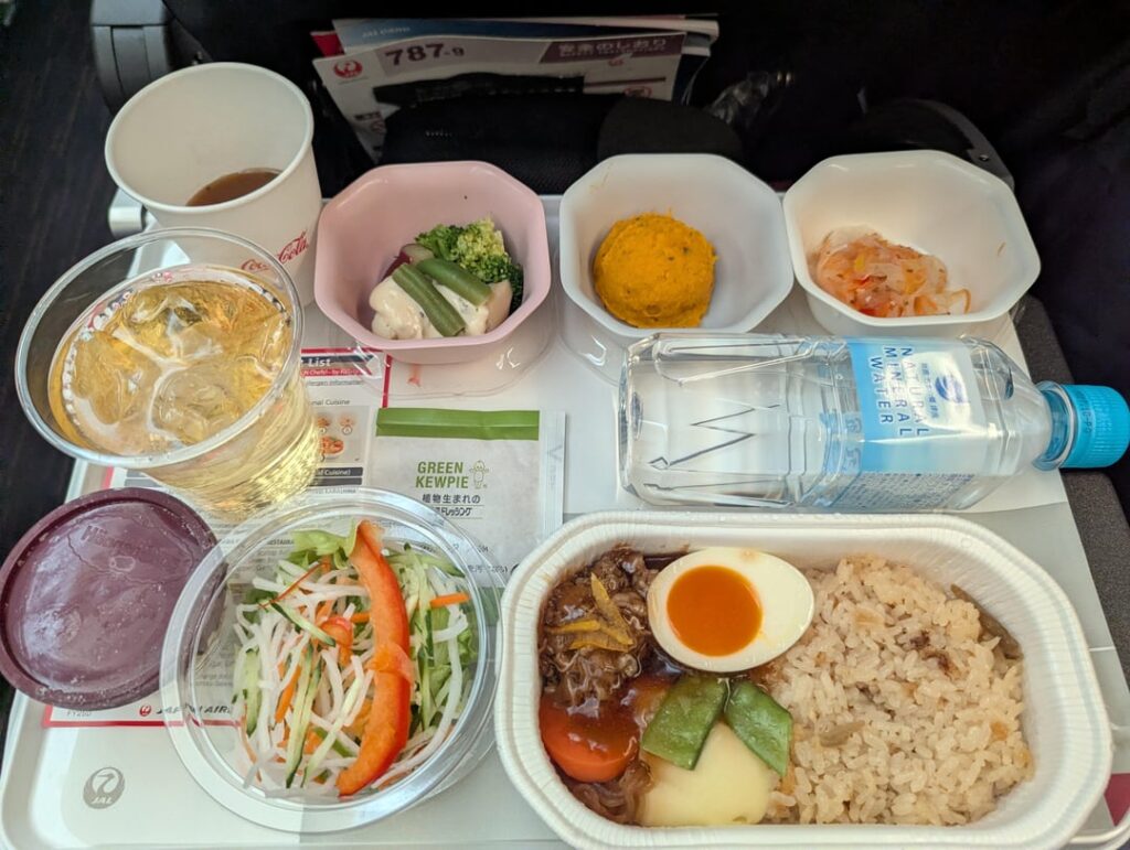 JAL in-flight economy meal KIX to LAX