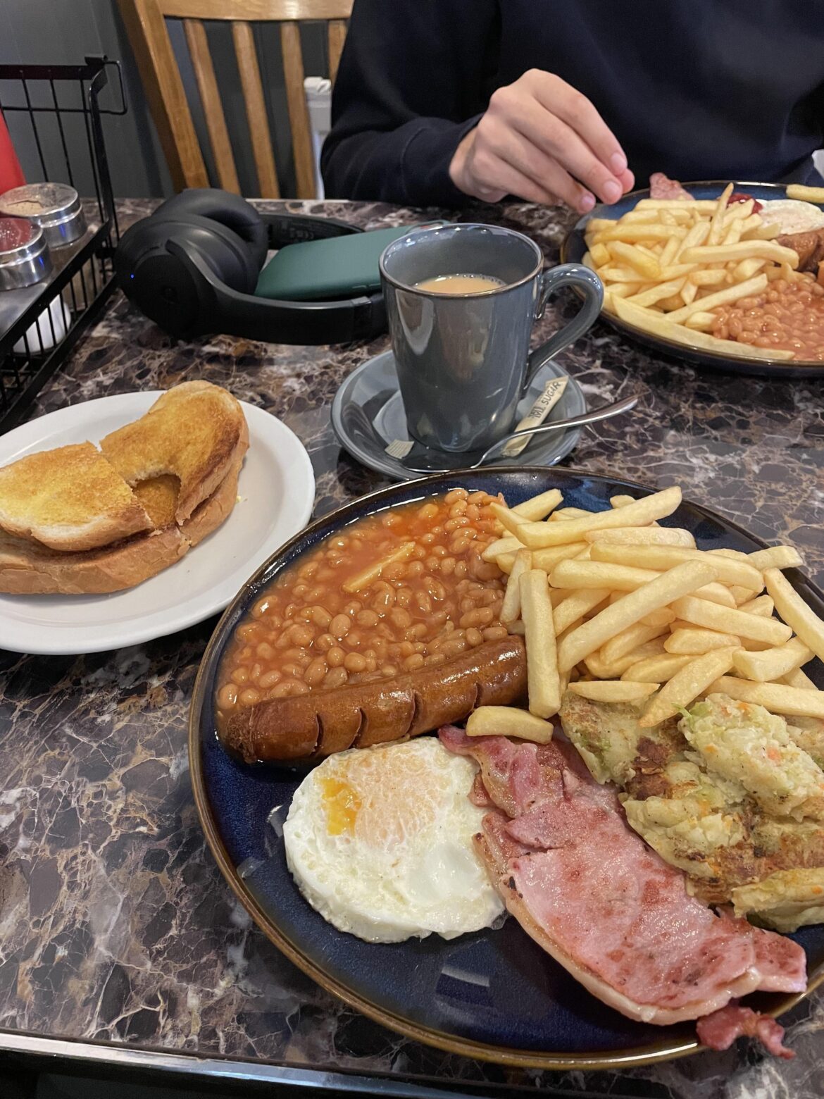 Cafe Mem’z, Crouch End, £9.90