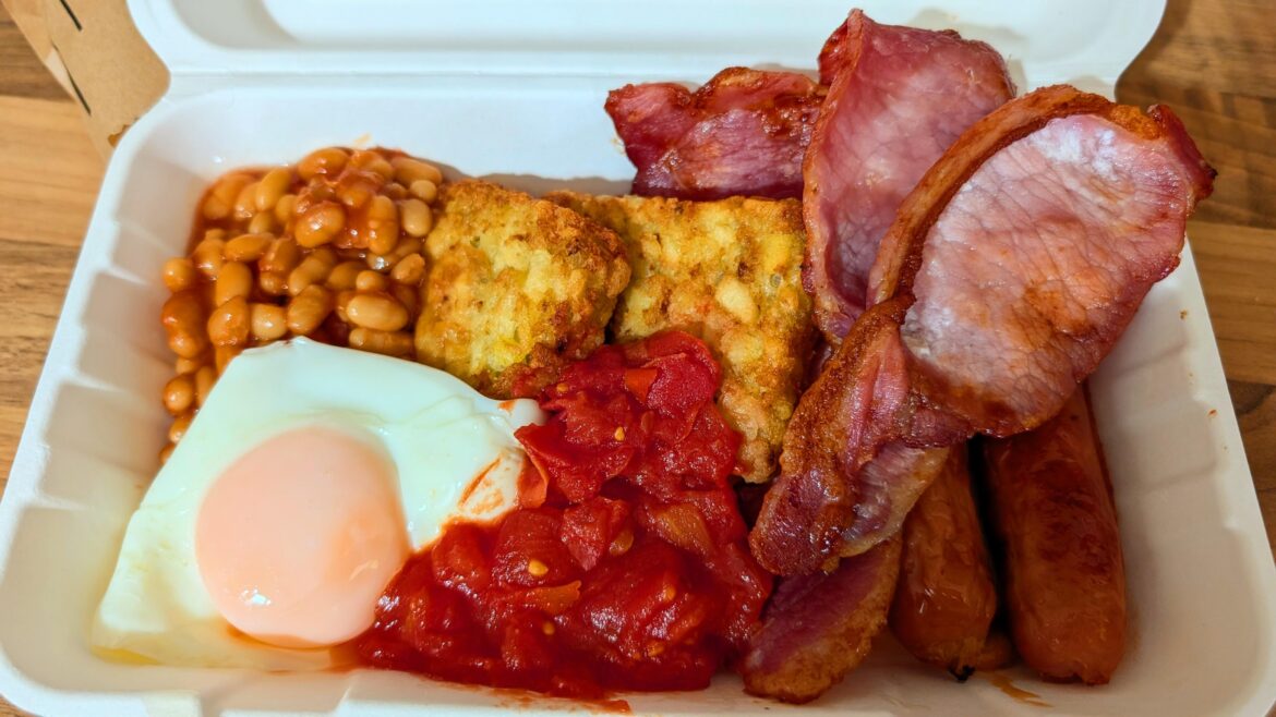 10 item breakfast. £6.75 with tea