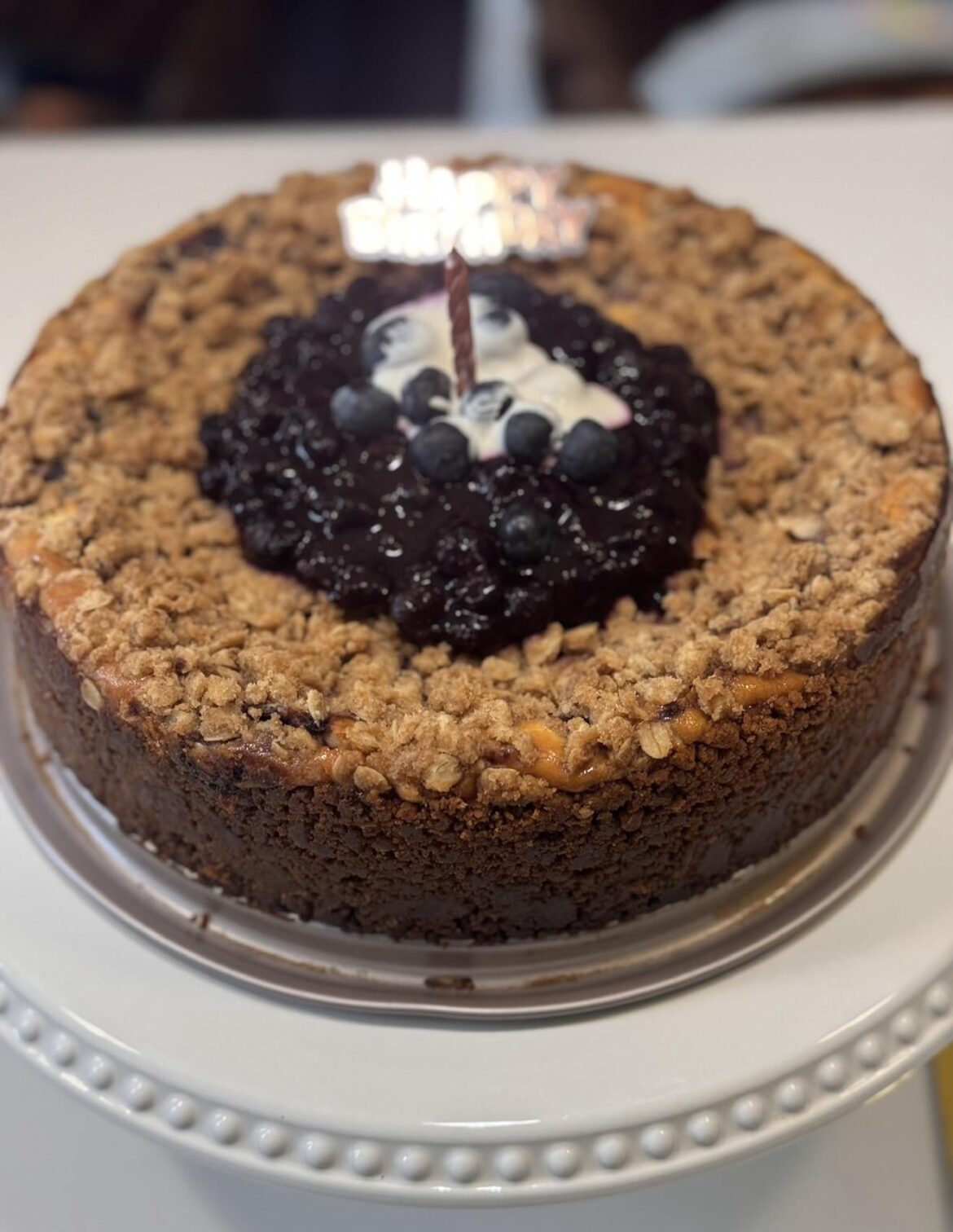 Blueberry Crumble Cheesecake